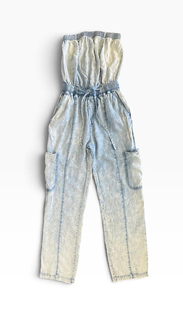 EVEREVE Emery Strapless Cargo Jumpsuit XS Acid Wash Blue Lyocell Utility